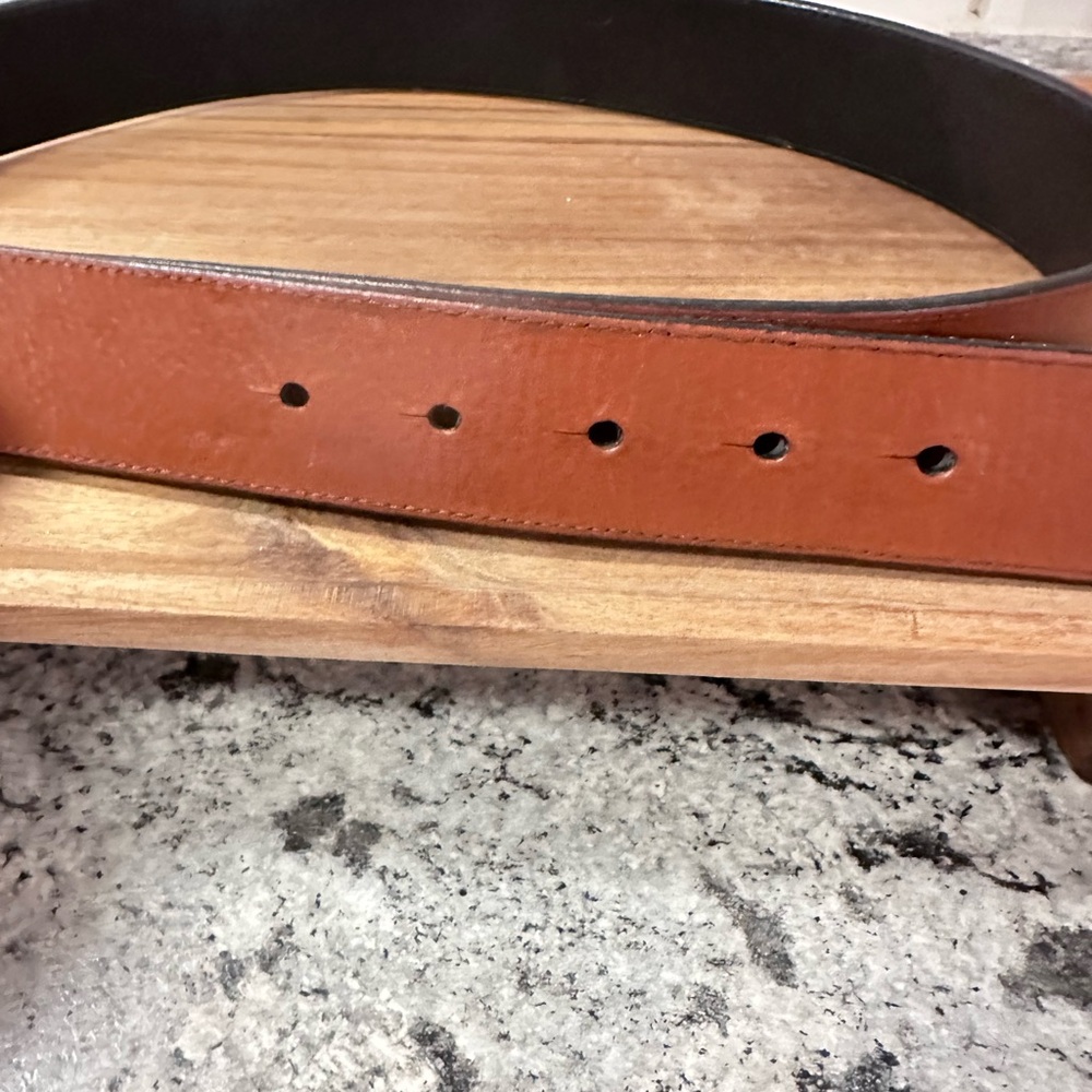 Tory Burch Miller reversible double sided leather double T logo buckle 40” belt - Picture 6 of 9